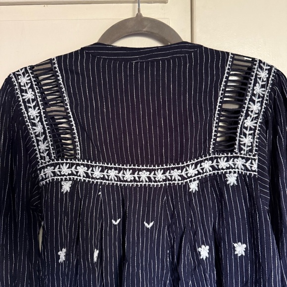 Free People All Roads Lead To You Embroidered Blouse Top Navy White Size XS Boho - Picture 9 of 15